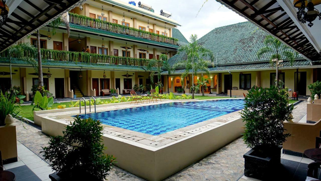 Diana Jogja Hotel 3*